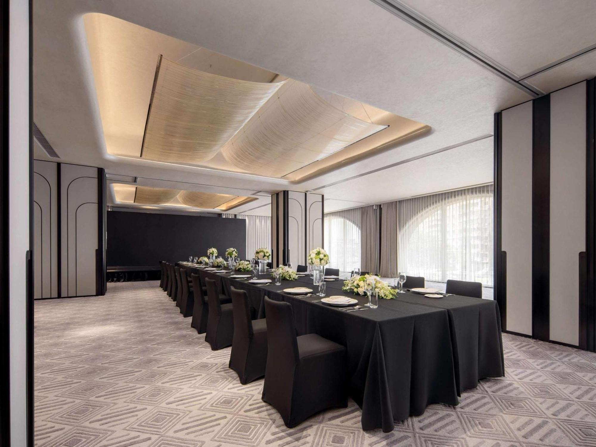 Sofitel Shanghai North Bund Экстерьер фото